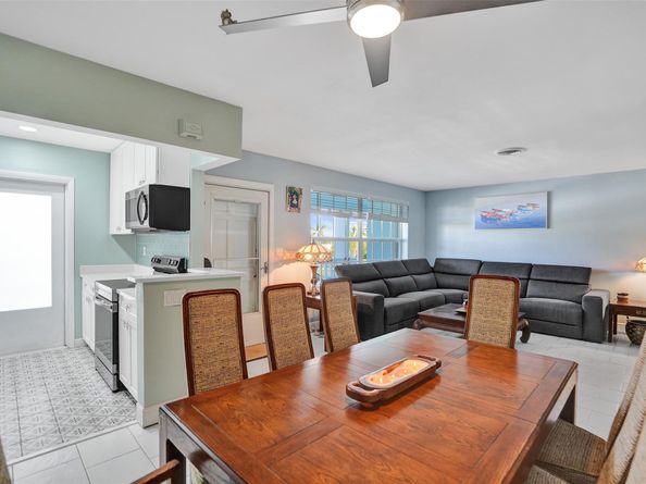 931 SE 9th Ave 13, Pompano Beach FL 33060