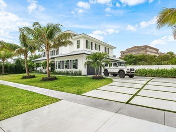 11823 Lake Shore Place