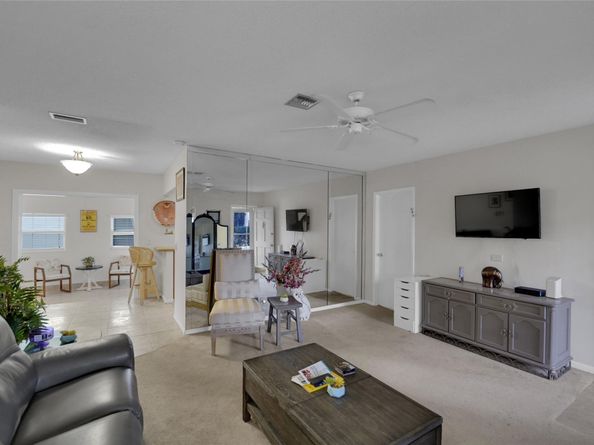 2617 SW Natura Ave, Deerfield Beach FL 33441