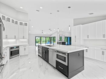 15555 De Havilland Court