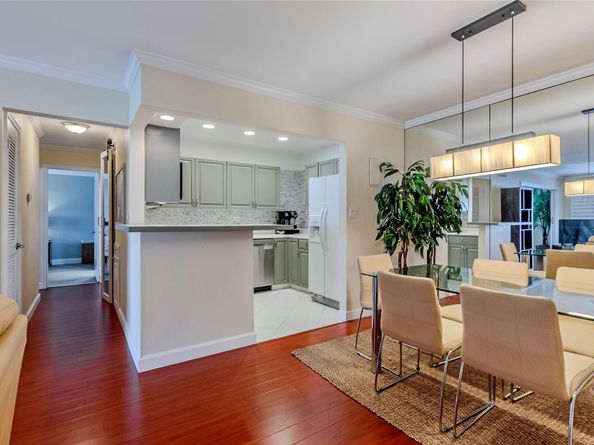 6437 Bay Club Dr 3, Fort Lauderdale FL 33308