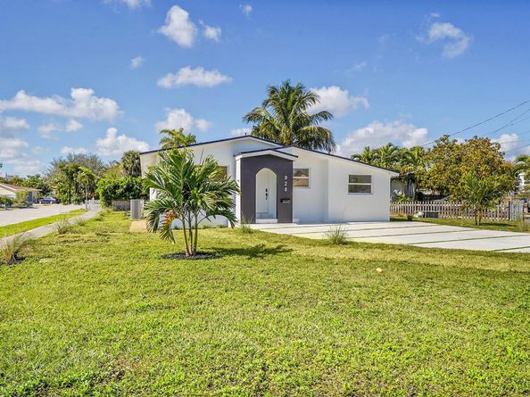 928 Market Street, West Palm Beach FL 33401