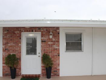 201 S Golf Boulevard