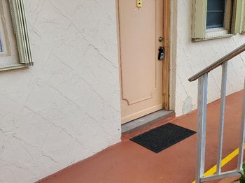 12026 Greenway Circle S