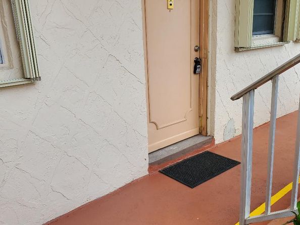 12026 Greenway Circle S 102, Royal Palm Beach FL 33411