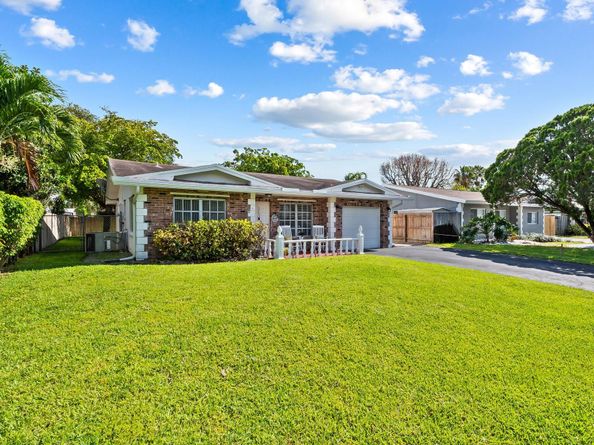 3260 NW 66th St, Fort Lauderdale FL 33309