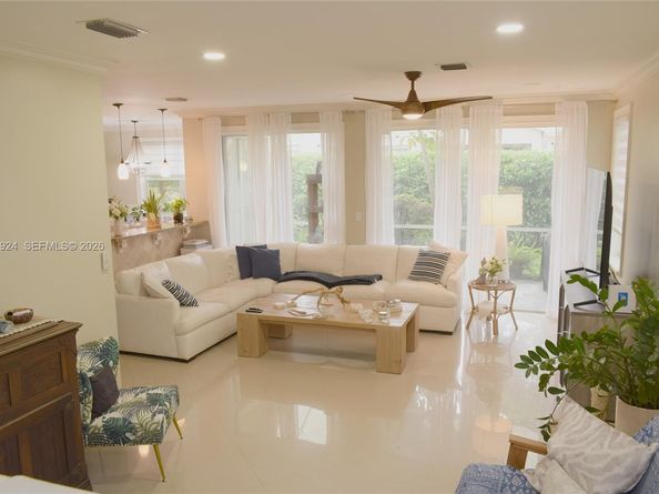 11405 NW 48th Court, Coral Springs FL 33076