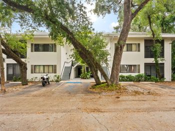 2550 SW 18th Terrace
