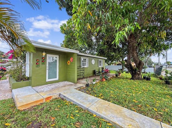 1901 NW 153rd Street, Miami Gardens FL 33054
