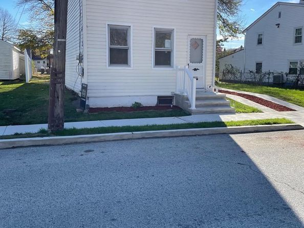 1417 E 13TH Street, Crum Lynne PA 19022