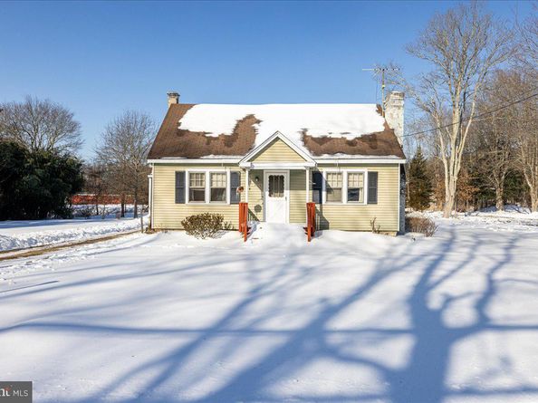 4526 Lower Mountain Road, New Hope PA 18938