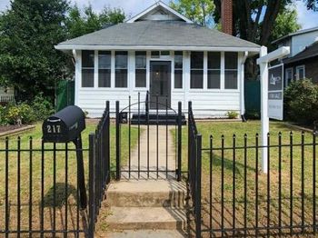 217 Peabody Street NW