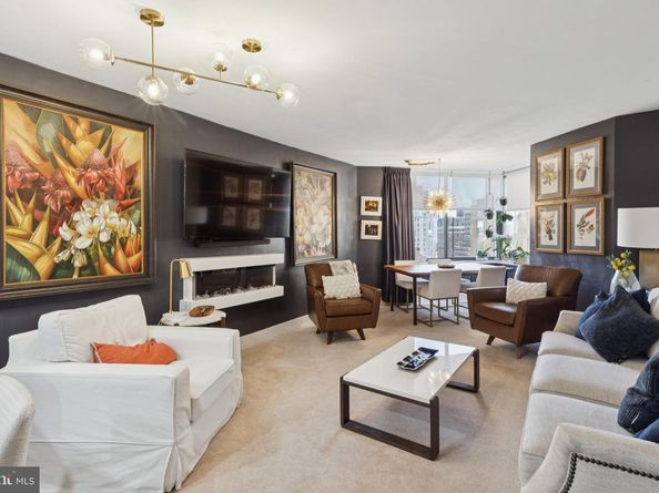 202 W Rittenhouse Square 1409, Philadelphia PA 19103