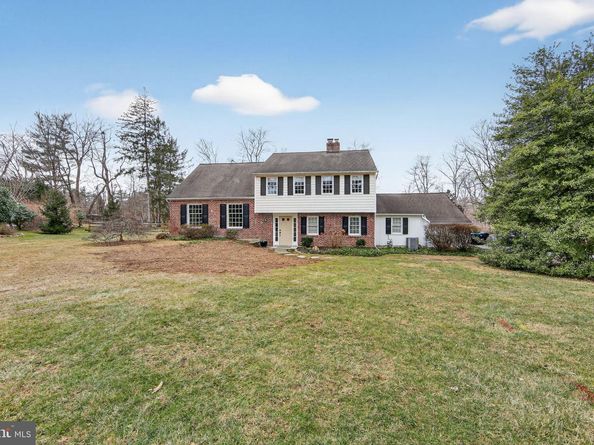 850 Farragut Road, Berwyn PA 19312