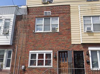 2642 S 6TH Street