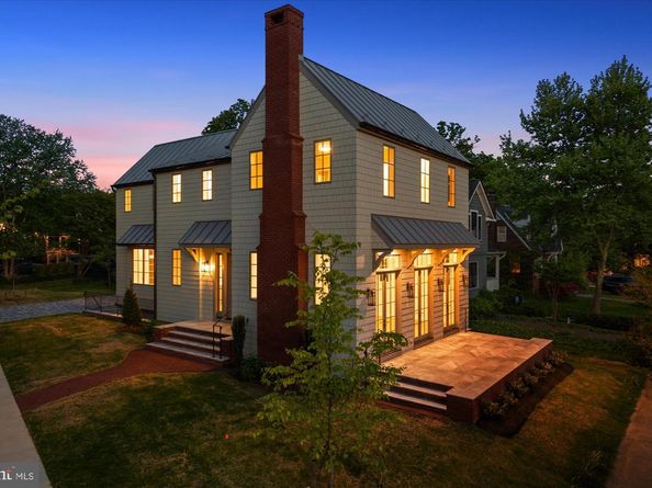 1004 Virginia Avenue, Alexandria VA 22302