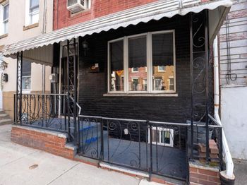 420 Manton Street