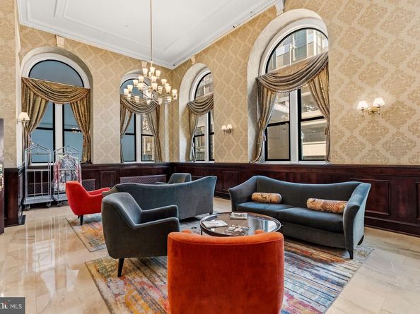 1324 Locust Street 214, Philadelphia PA 19107