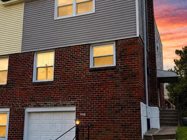 2536 Maxwell Street, Philadelphia PA 19152