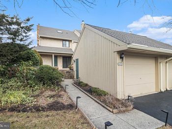 1620 Devon Court