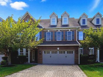 95 Rittenhouse Circle