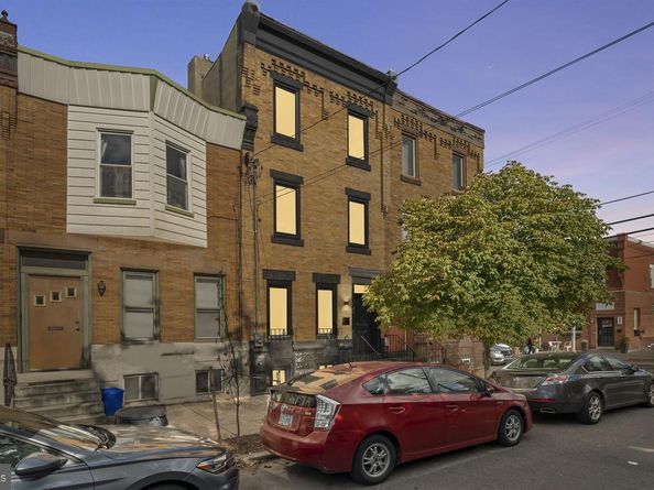 1002 S 25TH Street, Philadelphia PA 19146