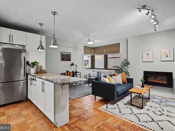 2601 Pennsylvania Avenue 205, Philadelphia PA 19130