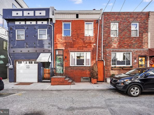 728 Latona Street, Philadelphia PA 19147