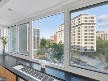 1330 New Hampshire Avenue NW