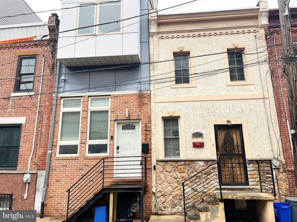 2433 Manton Street, Philadelphia PA 19146