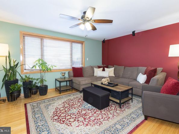 3349 Morning Glory Road, Philadelphia PA 19154