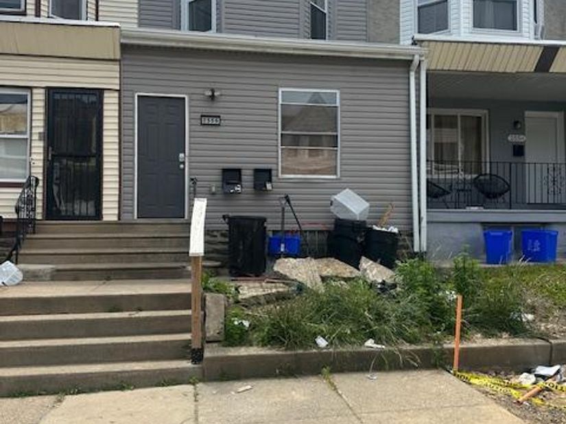 2556 S Robinson Street, Philadelphia PA 19142