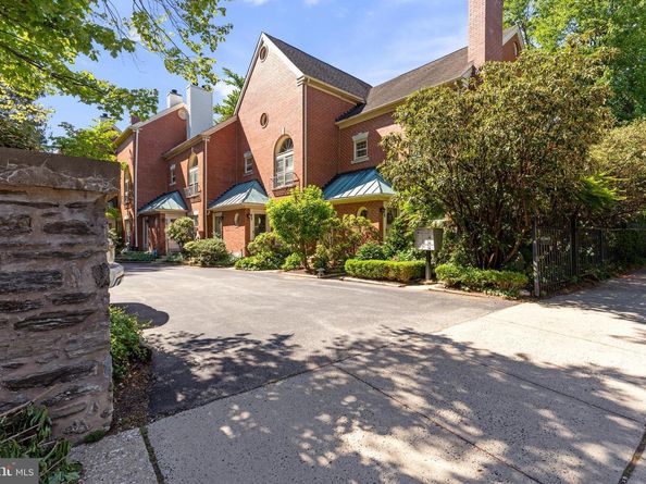14 Newton Street F27, Philadelphia PA 19118