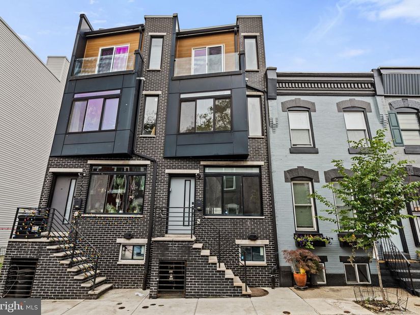 1450 N Dover Street, Philadelphia PA 19121