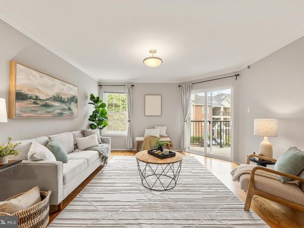 3311 Wyndham Circle 2202, Alexandria VA 22302
