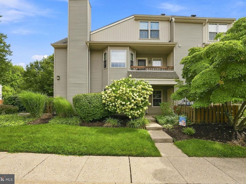 3803 Waltham Court, Yardley PA 19067