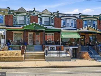 5422 Lansdowne Avenue