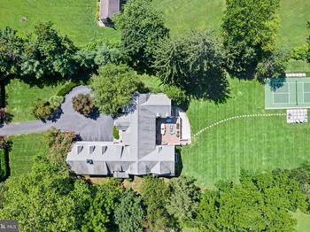 225 Sugartown Road