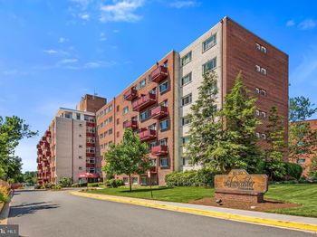 1830 Columbia Pike