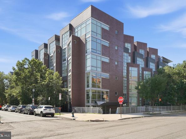 2100 11TH Street NW 406, Washington DC 20001