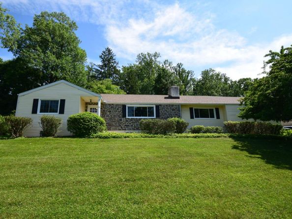 4 Carol Lane, Berwyn PA 19312