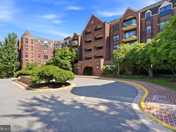 2100 Lee Highway 219, Arlington VA 22201