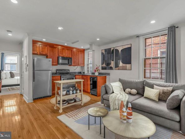 1910 Fairmount Avenue B (1R), Philadelphia PA 19130