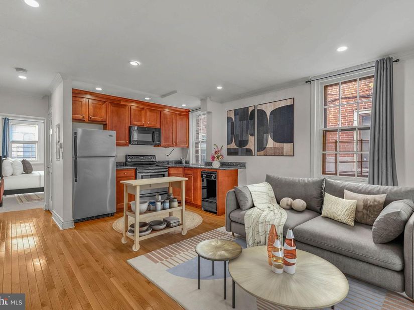 1910 Fairmount Avenue B (1R), Philadelphia PA 19130