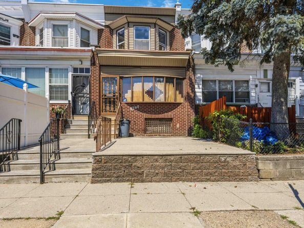 5748 N 6TH Street, Philadelphia PA 19120