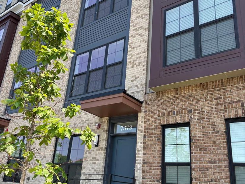 7373 Arlington Boulevard, Falls Church VA 22042