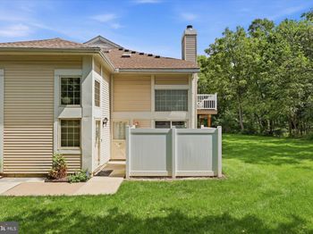 27 Brookside Court