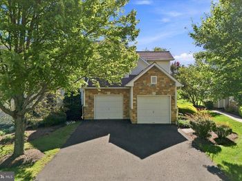 111 Gleneagles Drive