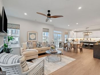 5 Cedar Circle