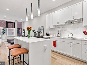 801 N Fairfax Street
